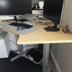 Heigh Adjustable Desk