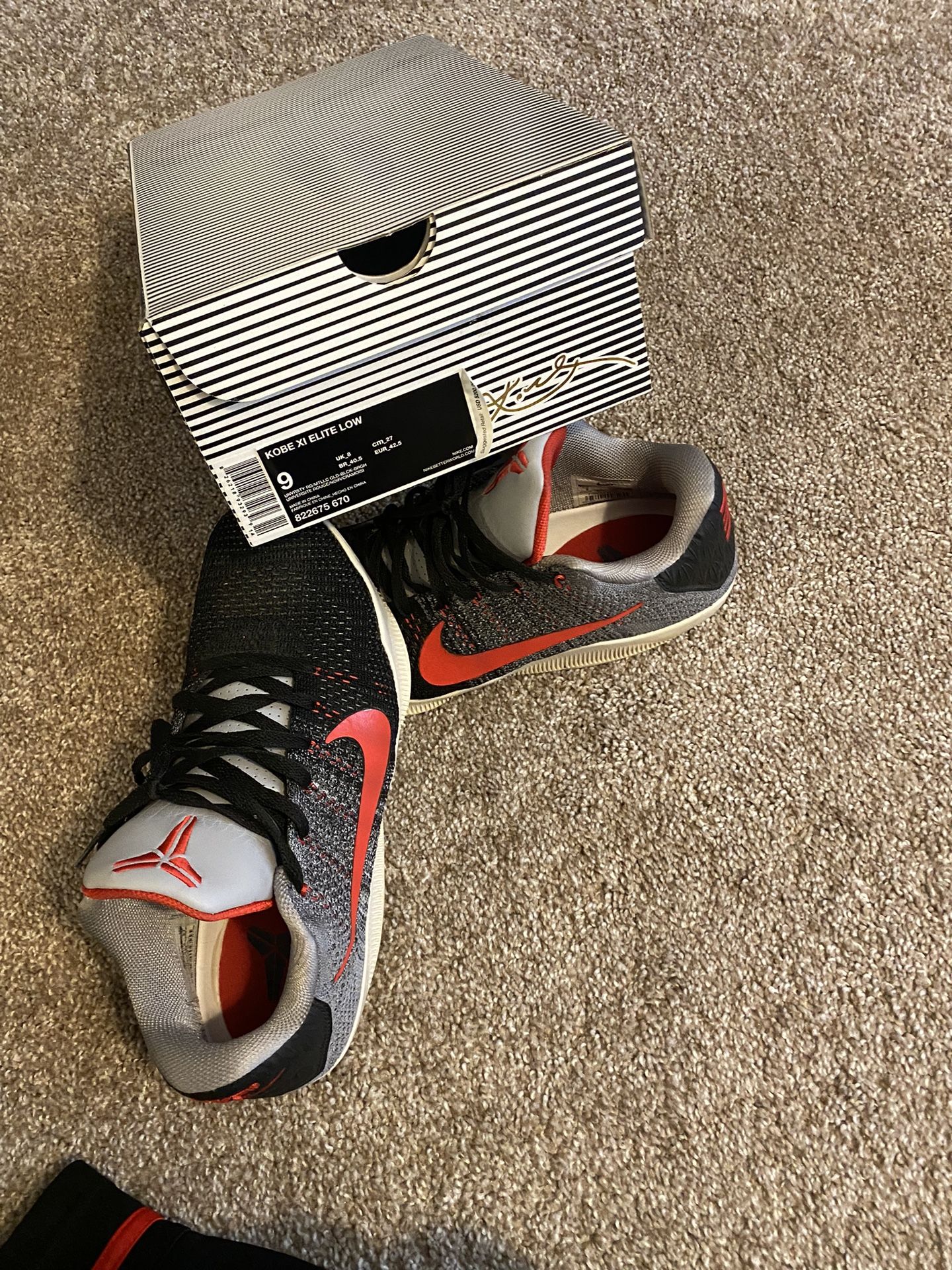 KOBE XI. Elite Low Size 9