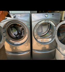 Whirlpool electric washer and gas dryer