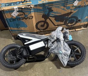 Electric Mini Bike - The Droyd Weeler Electric Mini