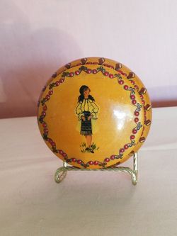 Romanian wooden candy dish / jewelry dish