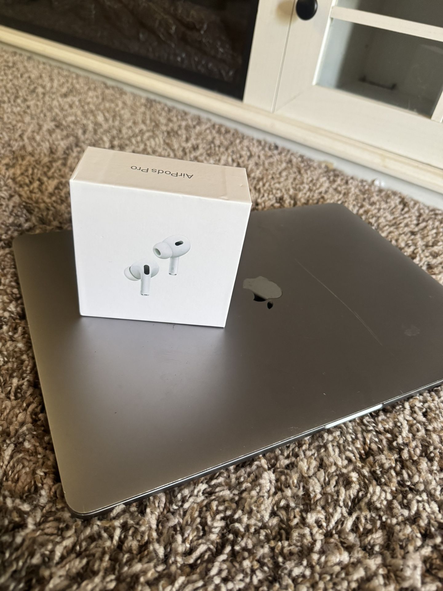AirPod 2nd Gen