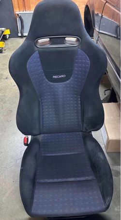 Recaro seats
