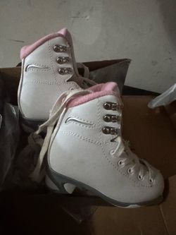 Size 10 toddler ice skates