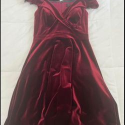 •(vestido rojo $35) Size:4 Brand Aguadresses