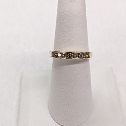 10k .45ct Diamond Ring 