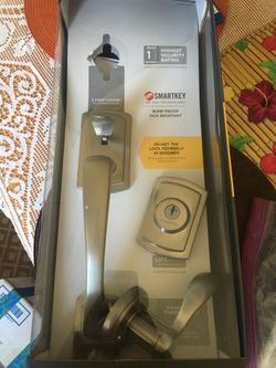 Front doorknob and lock with keys
