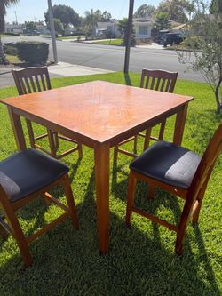 High table and matching stools