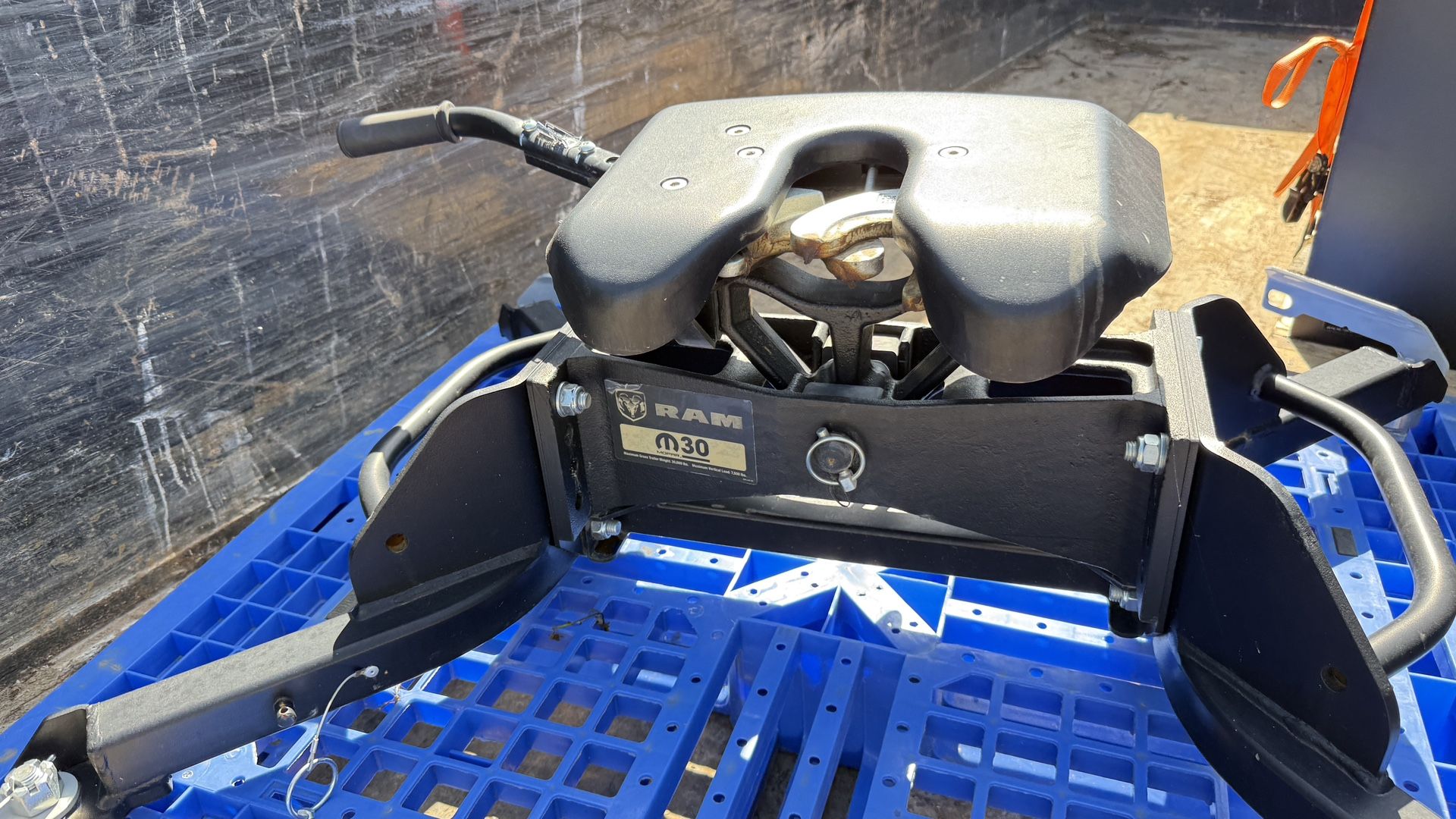 Mopar M30 Puck Prep Package Fifth Wheel For Travel Trailer 30k Lbs