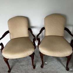 Accent Chairs