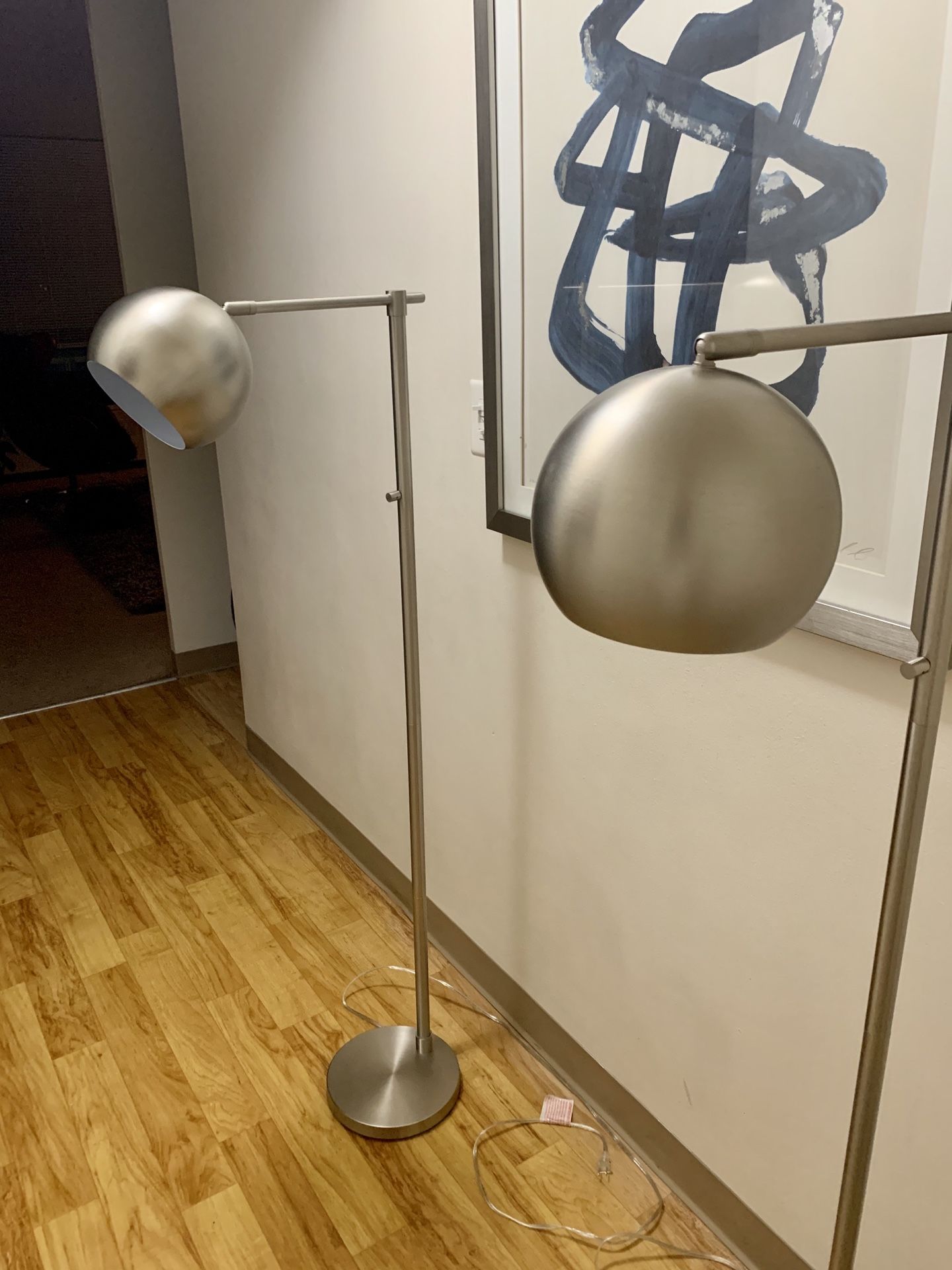 Modern floor lamps