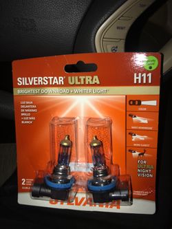 H11 light bulbs