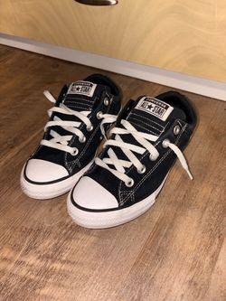 Black and white low top Converse