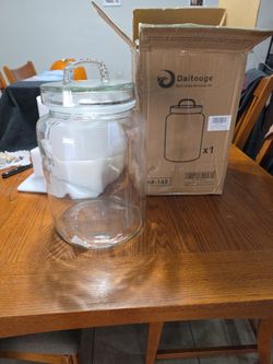 Daitouge 3 Gallon Food Storag 