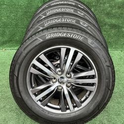 Infiniti Wheels & Tires Set - INFINITI / NISSAN WHEELS 