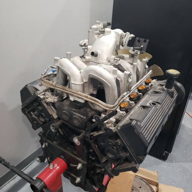 REBUILT ENGINE 2000 FORD 4.6 ROMEO