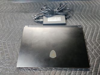 MSI GS65 MS-16Q4 Gaming Laptop