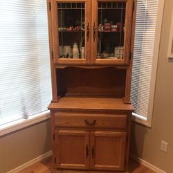 Oak Hutch