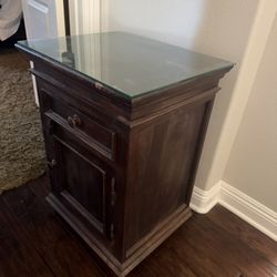 Free Nightstands