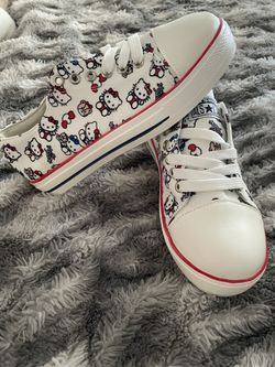 New Hello Kitty Shoes 