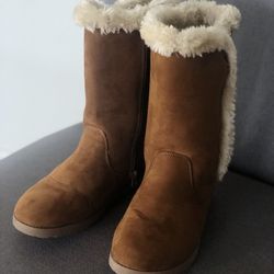 Girl Boots Size 6Y