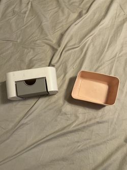 Make Up Container 