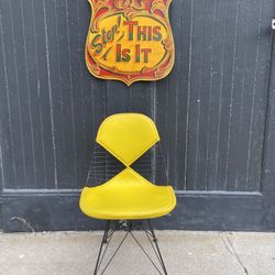 Vintage Herman Miller Eames DKR-2 Bikini Chair
