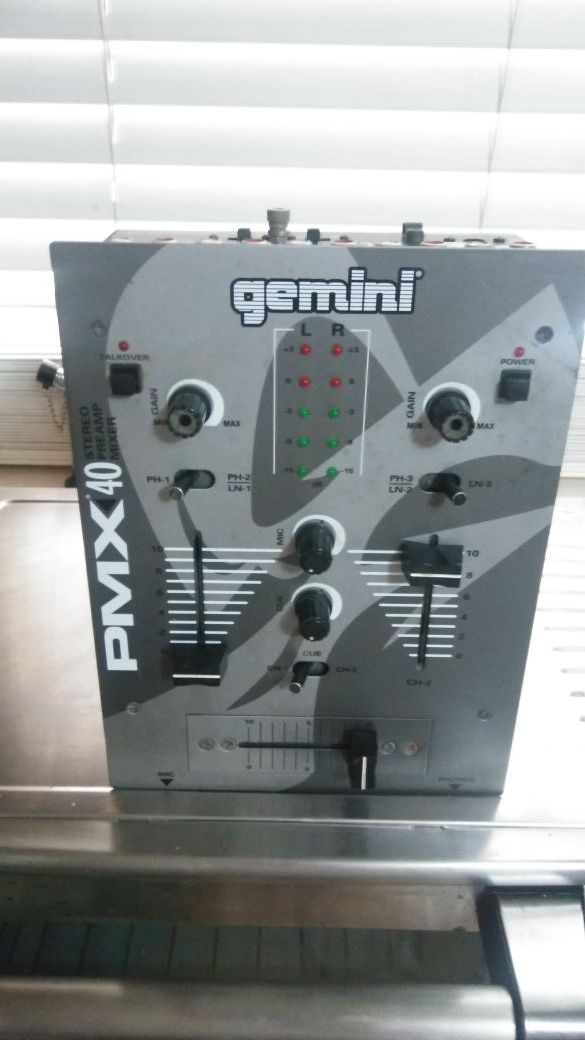 Gemini PMX 40 Stereo Preamp Mixer