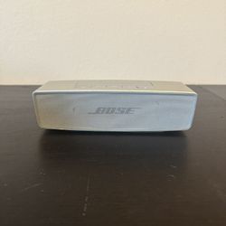 BOSE Soundlink Bluetooth Speaker 