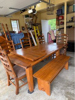 Solid Oak Dining Room Set