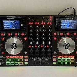 DJ Numark NV 4-Channel Dual-Display Serato DJ Controller - Tested / Working