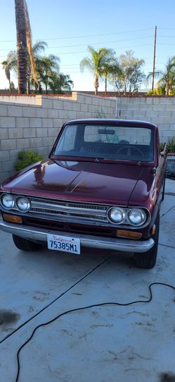 1971 datzun truck