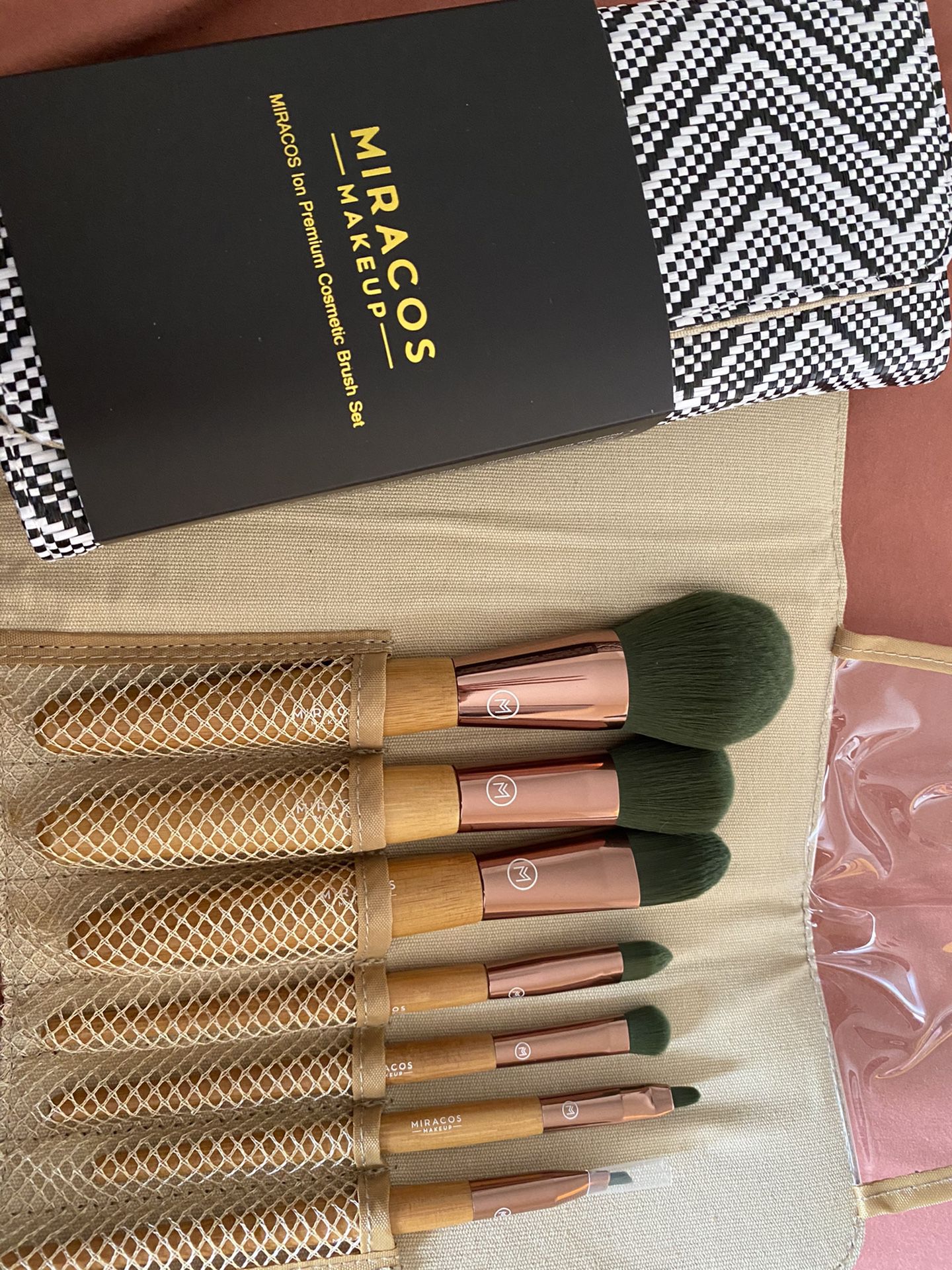 MIRACOS Makeup Brushes in set of 7💥💥💥💥