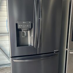 36 W” LG Black Stainless 3 Doors Refrigerator 