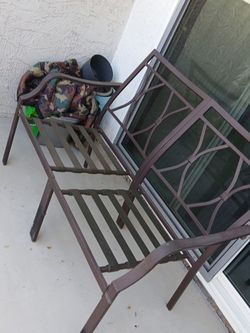 Iron loveseat