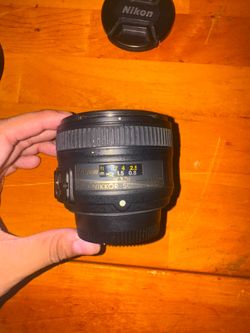 Nikon AF-S Nikkor 50mm f/1.8 G lens