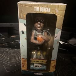Tim Duncan Spurs #21 Collectible Figurine – Excellent Condition