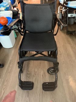 ComfyGo Phoenix Carbon Fiber Motorized chair