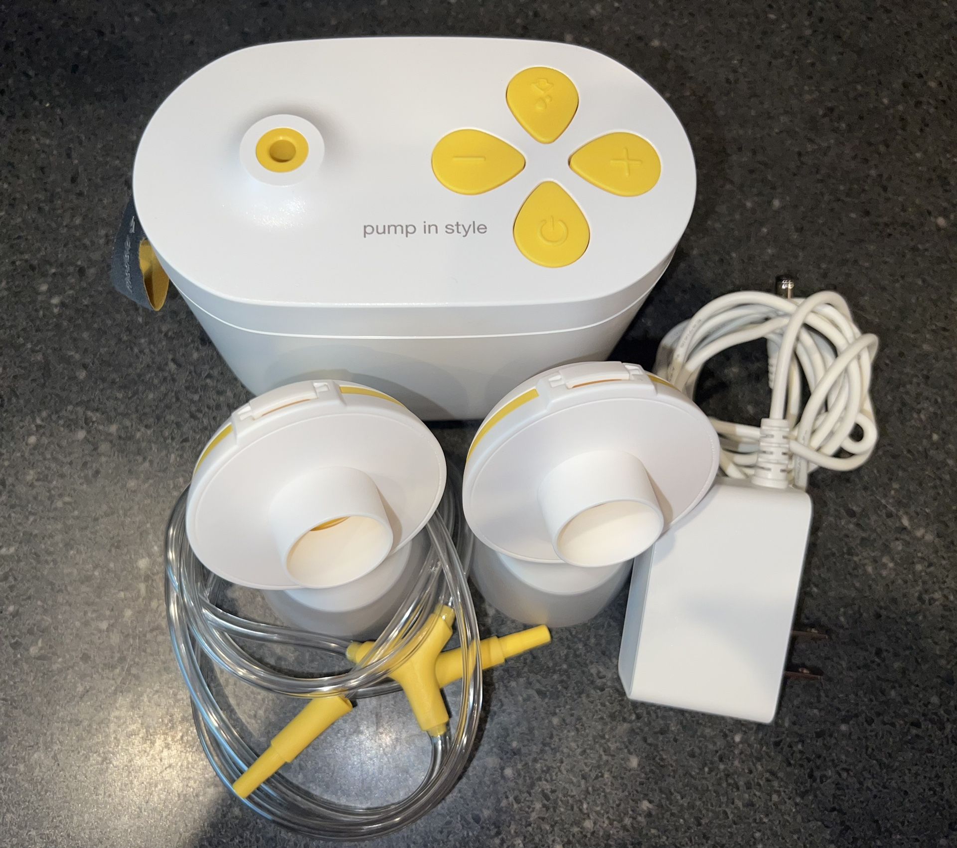 Medela Pump In Style & Tsrete Hands Free Pump