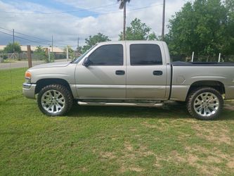 GMC 4x4 truck
