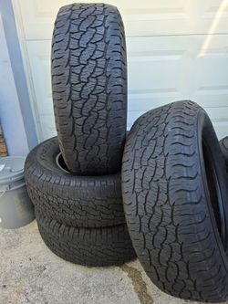265/70R17 BFGoodrich Trail-Terrain T/A tires