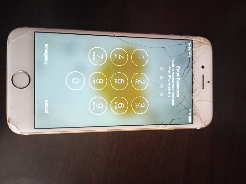 Apple iPhone 6 A1586 Cracked Screen iCloud Locked For Parts