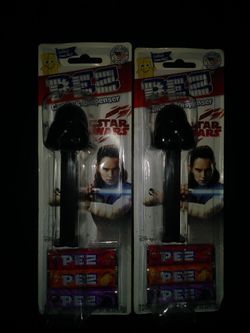 Darth Vader Star Wars Pez Dispensers w/candy