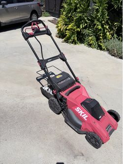 Skilz electric lawnmower. I used it for three months. Like new.
