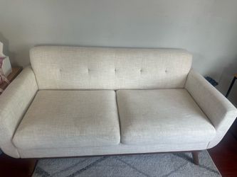 Beach Color Couch – Good Condition