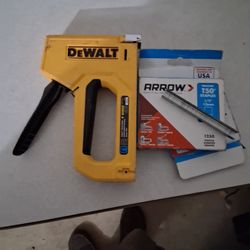 Staple Gun 