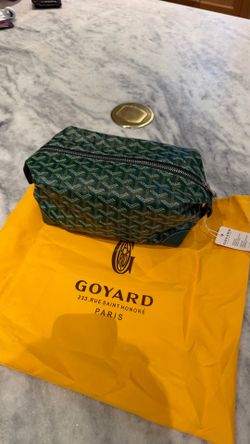 Green Designer Toiletry Bag