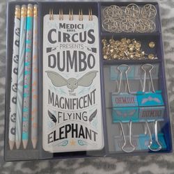 Dumbo Stationary Set
