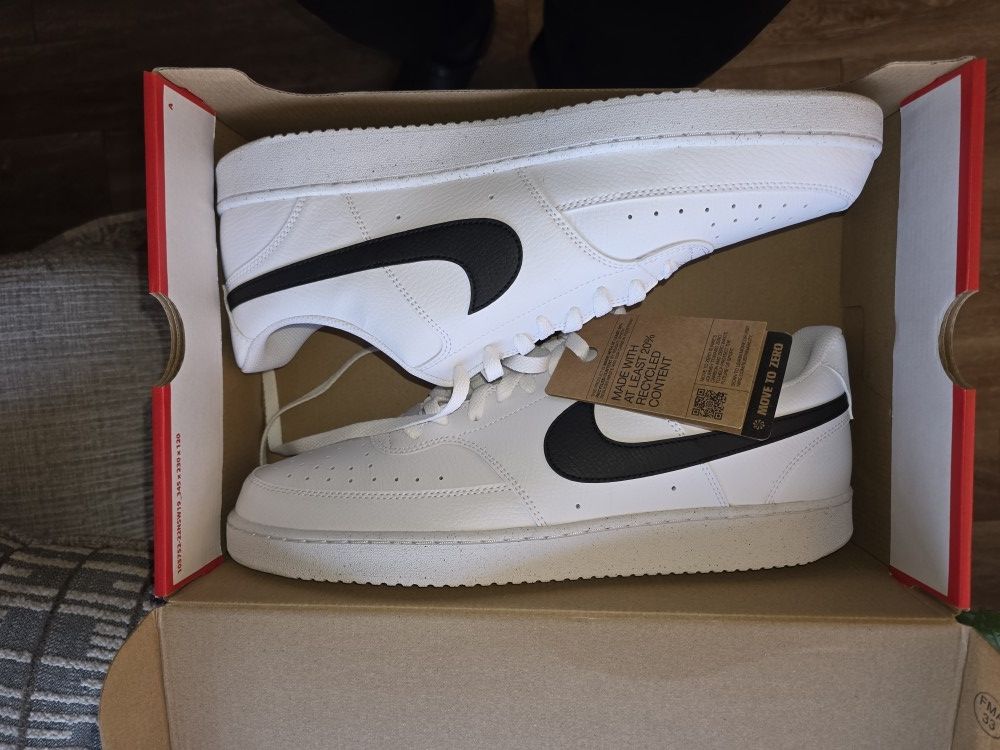 Brand New Nike Court Vision Size 14