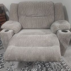Recliner. Big Boy